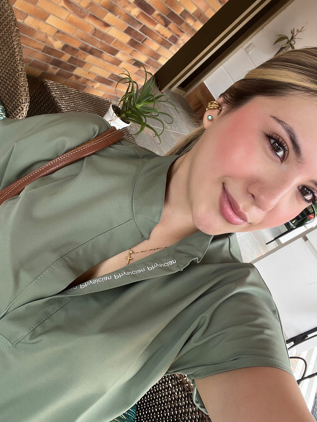 Glow Essential Olive Scrub